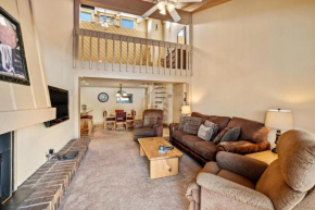 2 Level Unit W- Pool Hot Tubs Private Deck